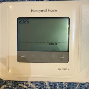 Honeywell Home ProSeries White Thermostat